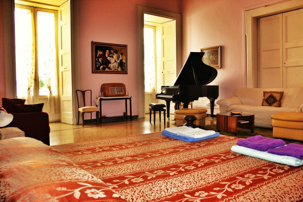 Palazzo Belli B&B レッチェ 部屋 写真